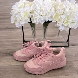 Heelys pink sz 3